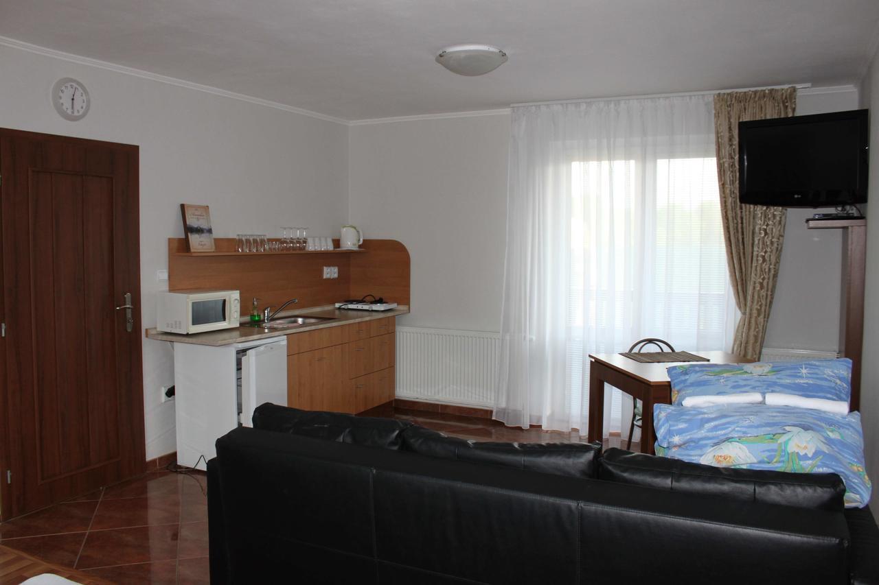 Privat Arcadia Apartamento Podhájska Exterior foto