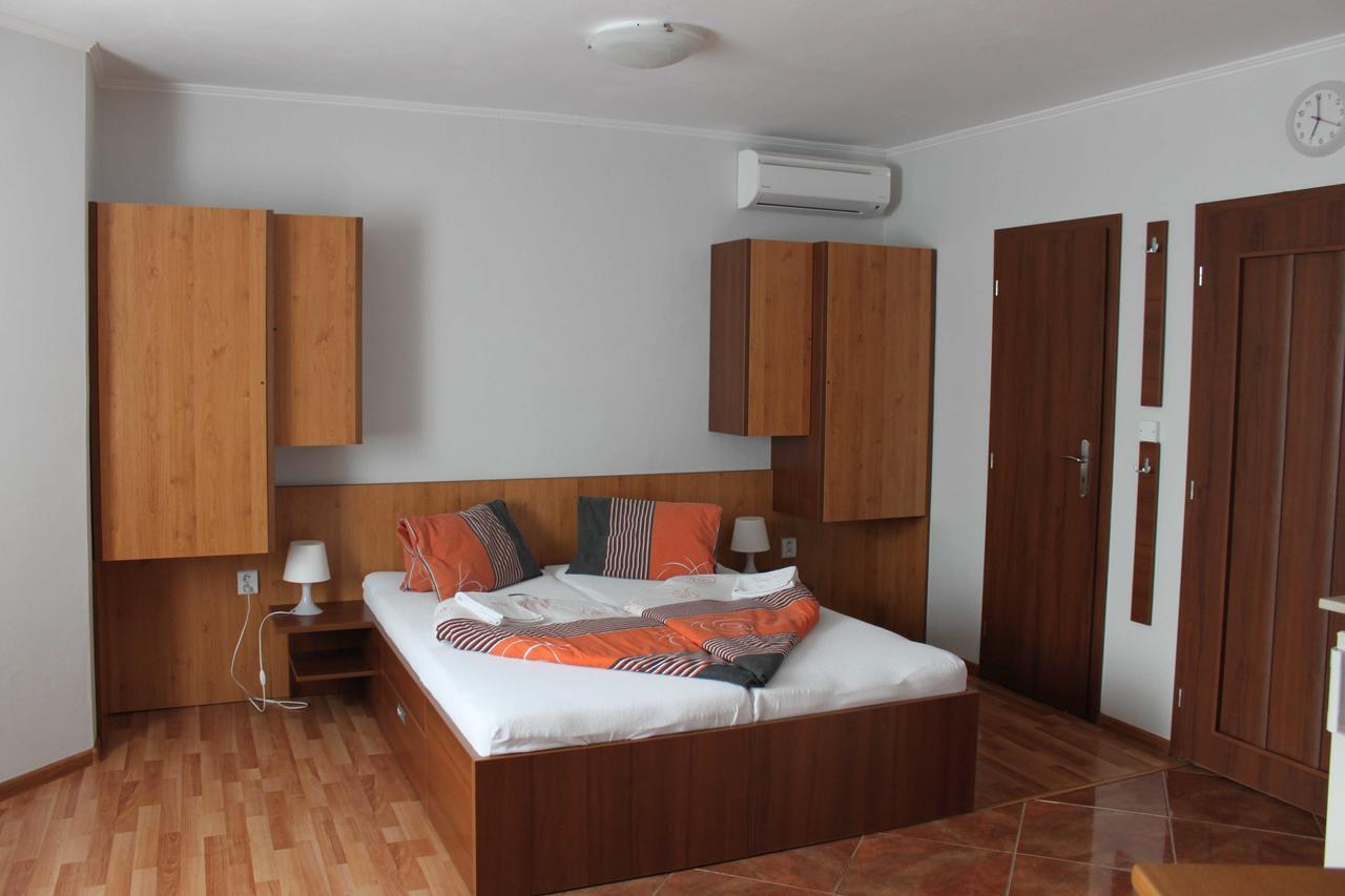 Privat Arcadia Apartamento Podhájska Exterior foto
